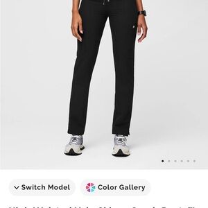 Figs Black Women's Yola Straight-Leg Scrub Pants